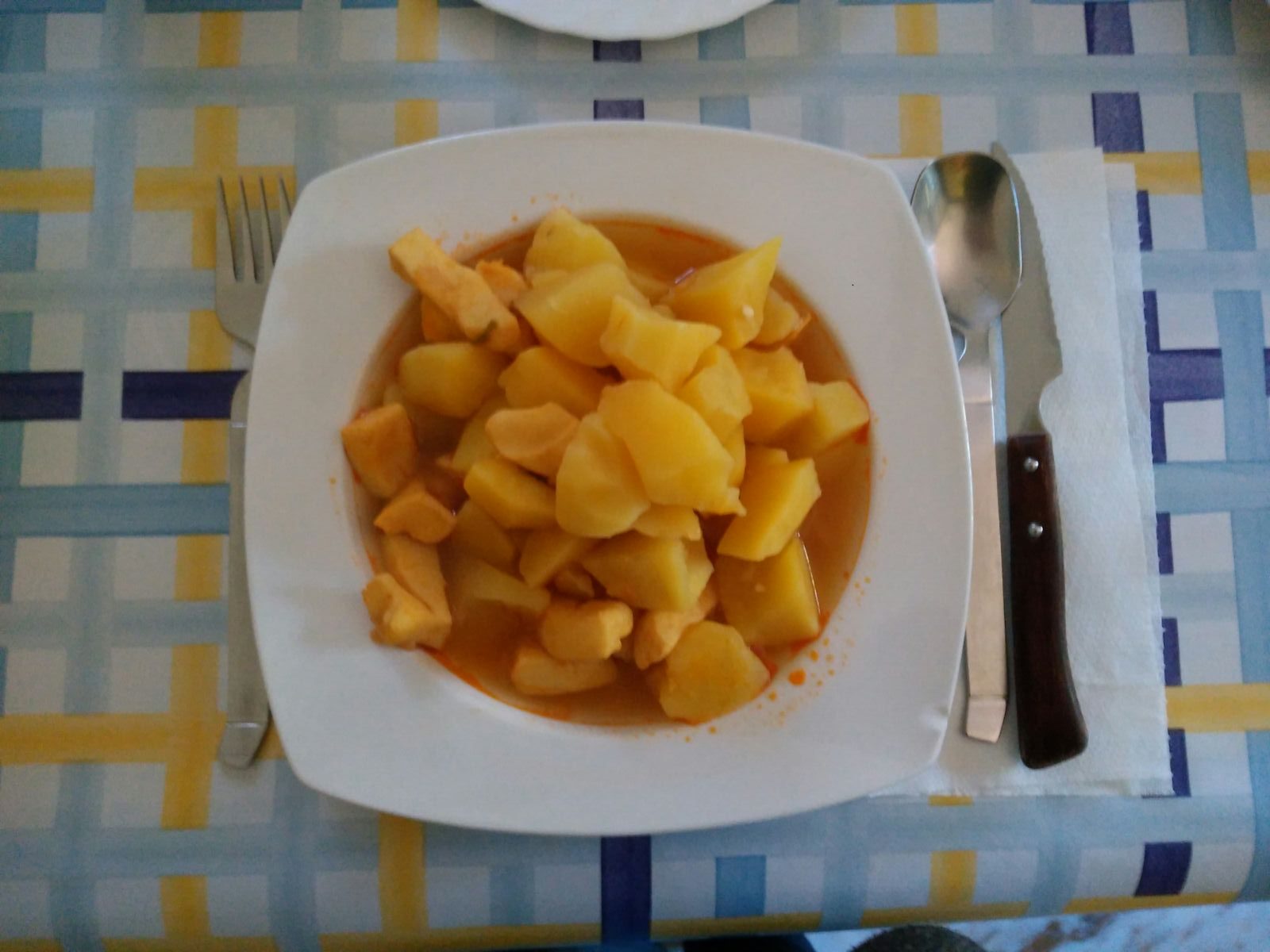 guiso de papas con chocos buenmar