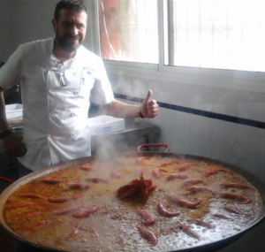 paella de mariscos BUENMAR chef oliva